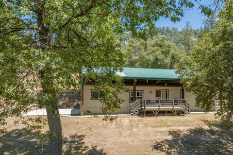 A home in Mariposa