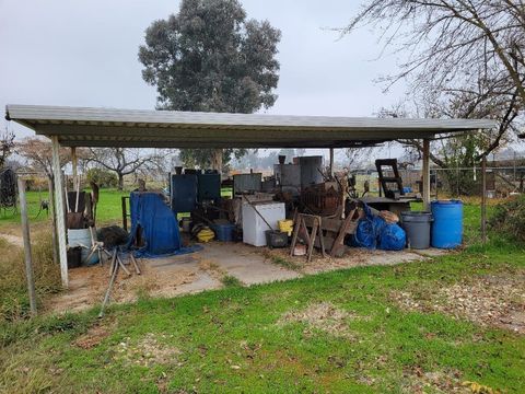 A home in Madera