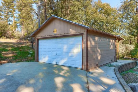 A home in Wishon