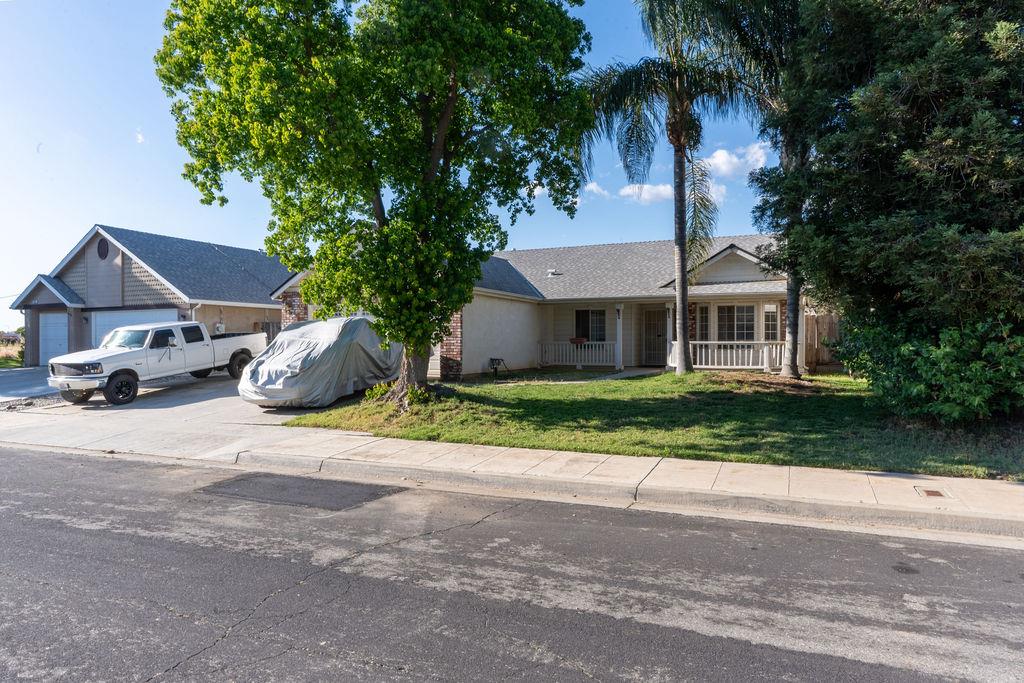 2315 Magill Avenue - Photo 2
