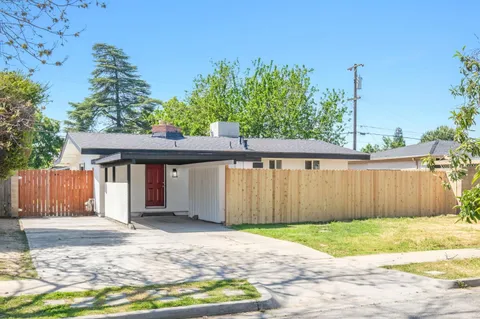 2732 E Lansing Way, Fresno, CA 93726 - MLS#: 626096