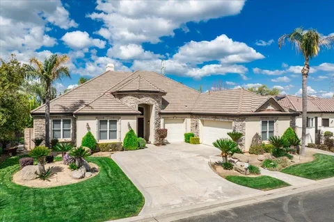 1540 E Golden Valley Way, Fresno, CA 93730 - MLS#: 627982