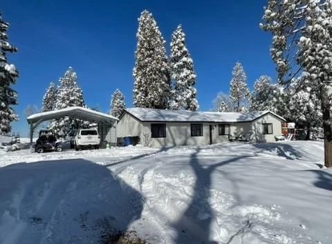 A home in Auberry