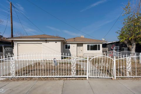 A home in Coalinga