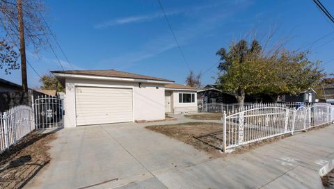 A home in Coalinga