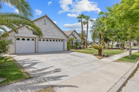 641 Retreat Way, Lemoore, CA 93245 - MLS#: 629282