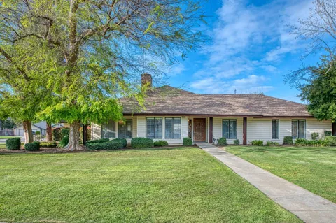 5245 E Heaton Avenue, Fresno, CA 93727 - MLS#: 626824