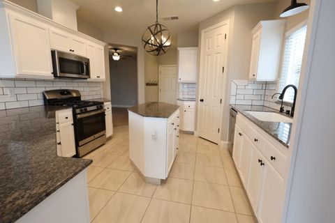 A home in Kingsburg