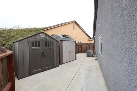 A home in Kingsburg