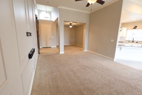 A home in Kingsburg