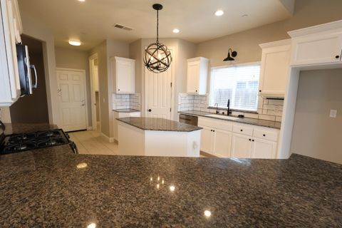 A home in Kingsburg