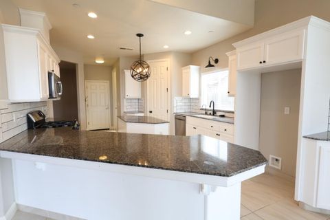 A home in Kingsburg