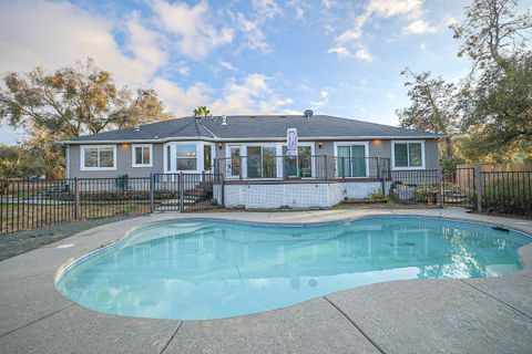 A home in Coarsegold