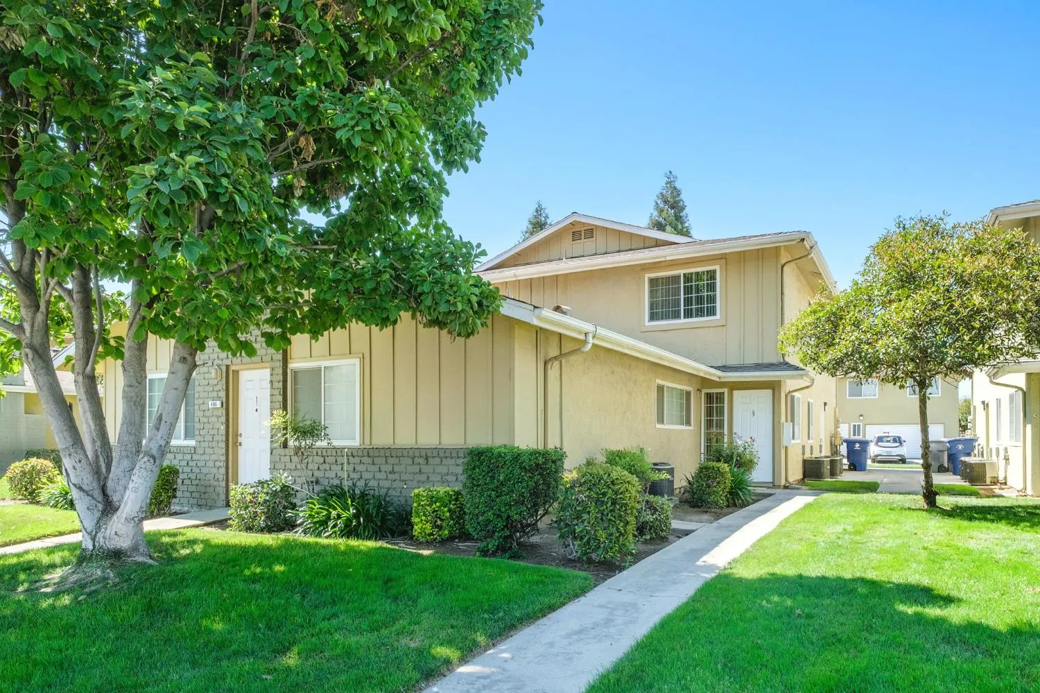 Clovis, California 93612, United States, 2 Bedrooms Bedrooms, ,1 BathroomBathrooms,Residential,Active,155025