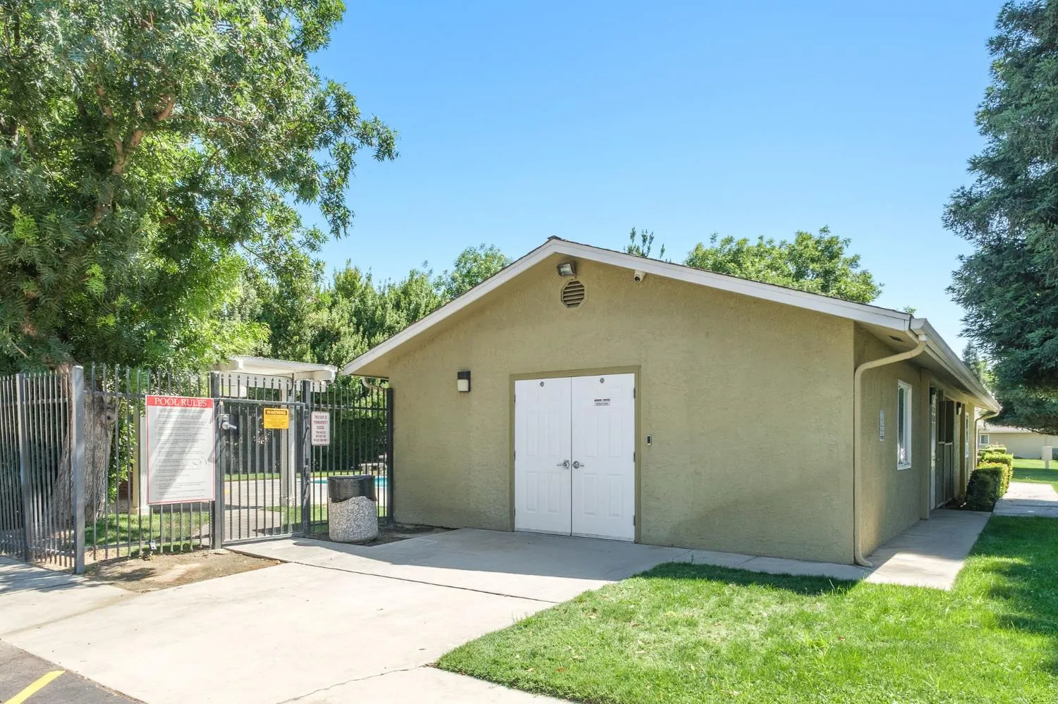 Clovis, California 93612, United States, 2 Bedrooms Bedrooms, ,1 BathroomBathrooms,Residential,Active,155025