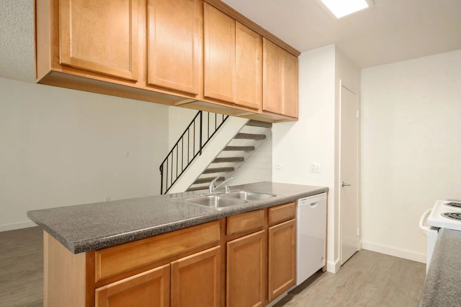 Clovis, California 93612, United States, 2 Bedrooms Bedrooms, ,1 BathroomBathrooms,Residential,Active,155025