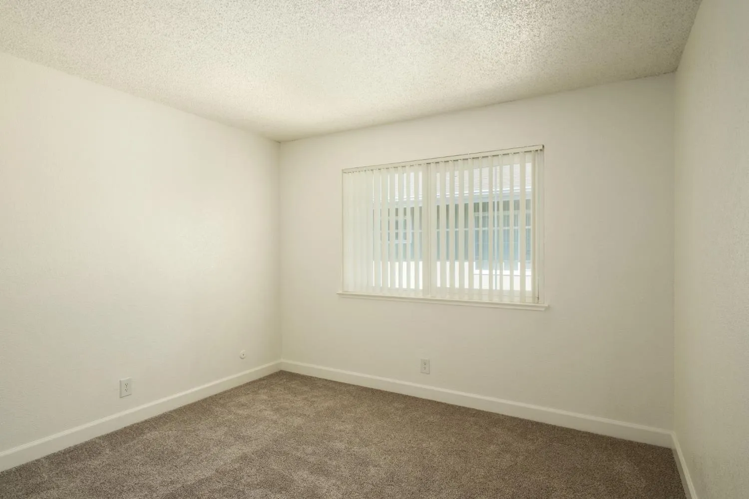 Clovis, California 93612, United States, 2 Bedrooms Bedrooms, ,1 BathroomBathrooms,Residential,Active,155025