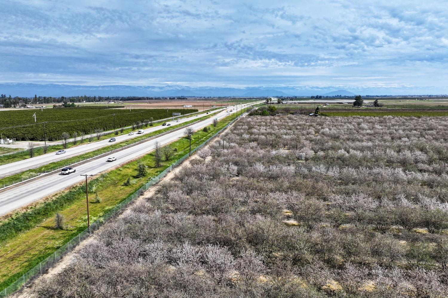 7581 E Kings Canyon Road