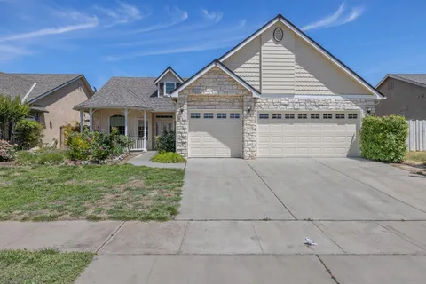 1204 N Leila Street, Visalia, CA 93291 - MLS#: 630543