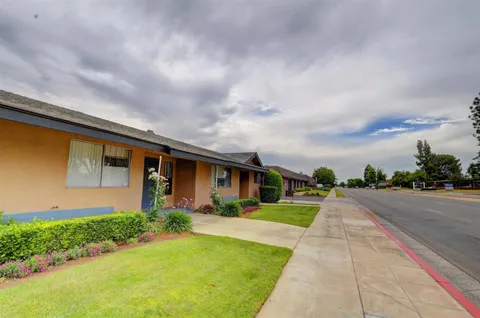 451 W Shaw Avenue, Fresno, CA 93704 - MLS#: 625880