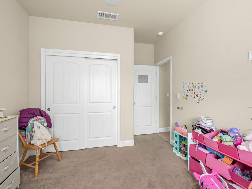 listing image 30