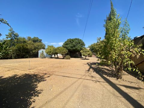 A home in Madera