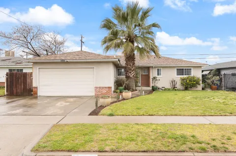 4352 N Buckingham Way, Fresno, CA 93726 - MLS#: 626516