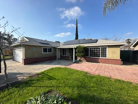 4667 E Garrett Avenue, Fresno, CA 93725 - MLS#: 625996