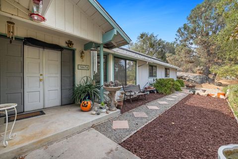 A home in Coarsegold