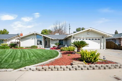 1881 Tenaya Avenue, Clovis, CA 93611 - MLS#: 627313