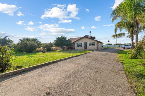 A home in Orosi