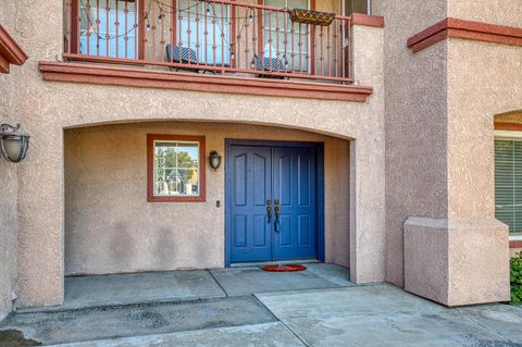 A home in Lemoore