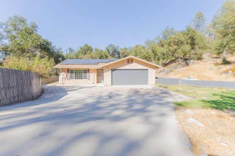 A home in Oakhurst