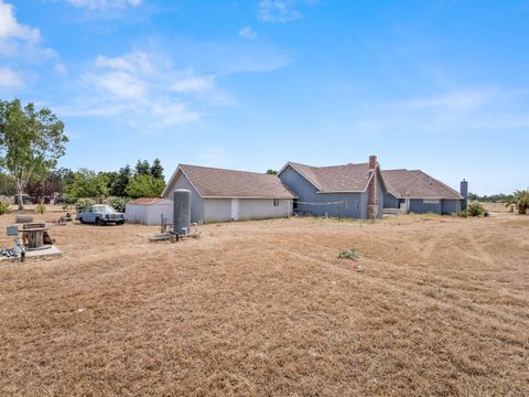 A home in Madera