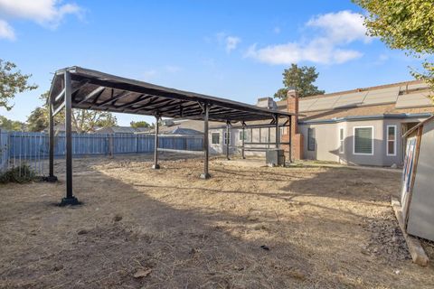 A home in Tulare