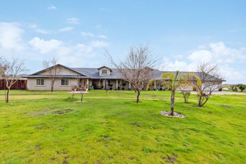 A home in Madera