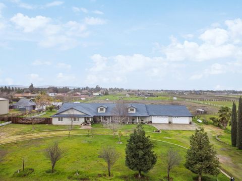 A home in Madera