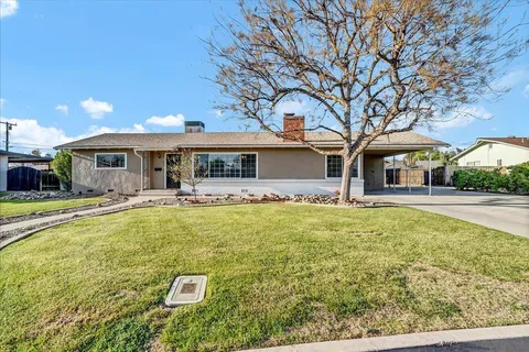 230 E Sycamore Drive, Hanford, CA 93230 - MLS#: 629339
