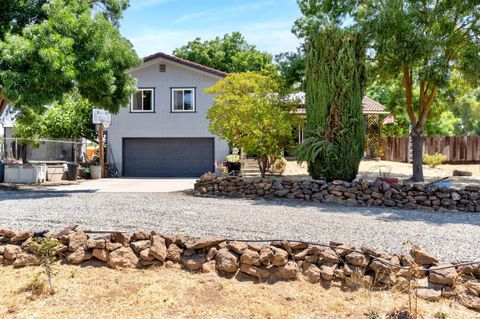 A home in Madera