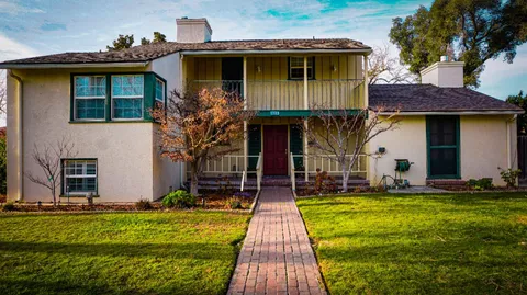 523 W Yosemite Ave, Madera, CA 93637 - MLS#: 629425
