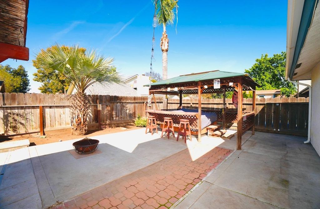 listing image 52