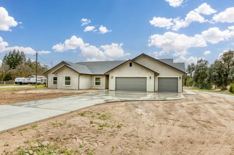 A home in Madera