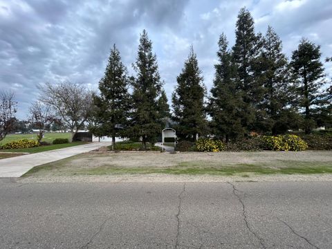 A home in Madera