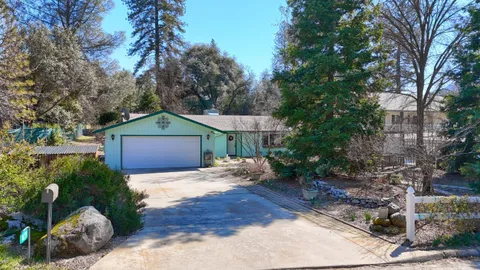 40239 Redbud Drive, Oakhurst, CA 93644 - MLS#: 624403