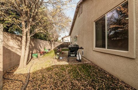 A home in Dinuba