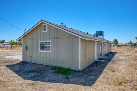 A home in Madera