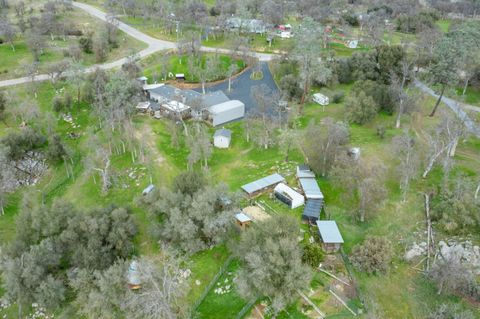 A home in Coarsegold