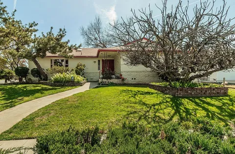 411 W Vartikian Avenue W, Fresno, CA 93704 - MLS#: 627093