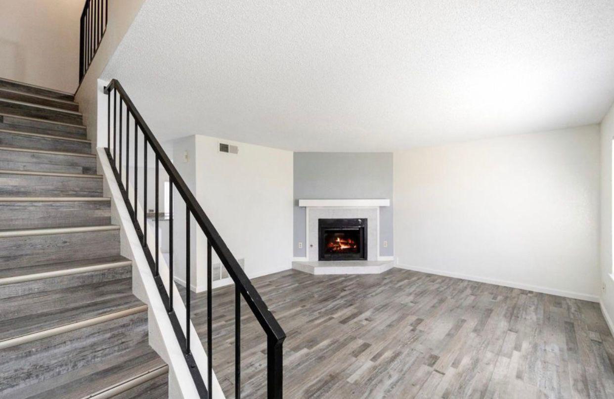 4747 N Woodrow Avenue 122 - Photo 2