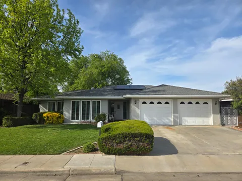 1489 Celeste Avenue, Clovis, CA 93611 - MLS#: 630453